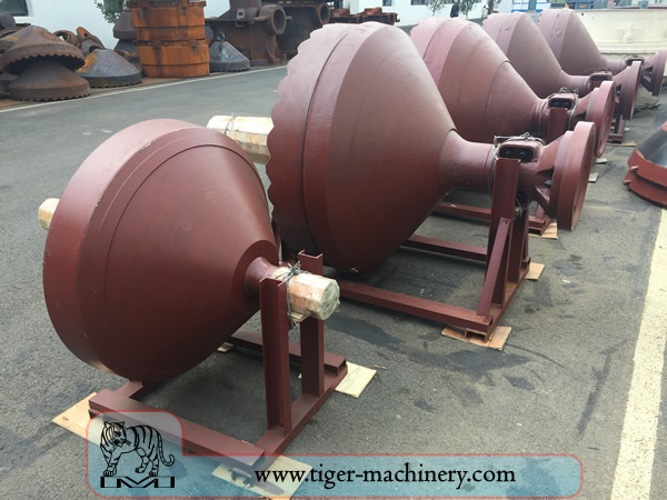 1 cone crusher head center main shaft.JPG