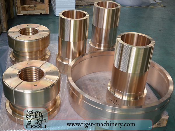 1 bronze screw.JPG
